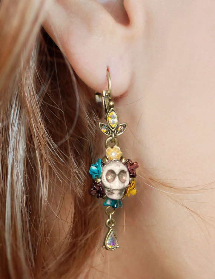 Skull Earrings, Sugar Skull Earrings, Dia de los Muertos Earrings, Day of the Dead Earrings, Day of the Dead Jewelry, Skull Jewelry E241